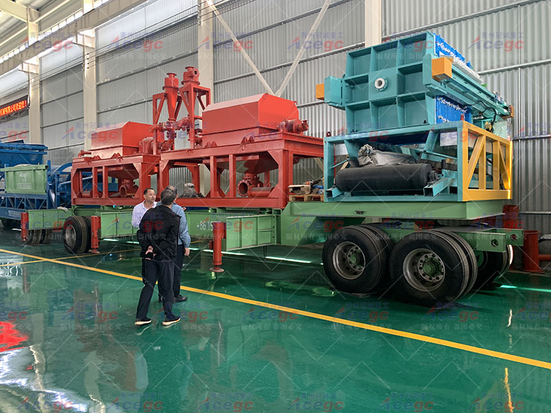 移动离心式淘金设备